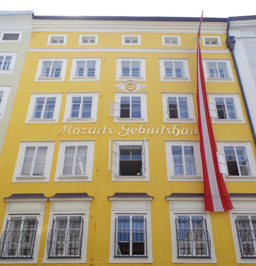 Sishaus - View At Mozarts Hostel Salzburg Exterior photo